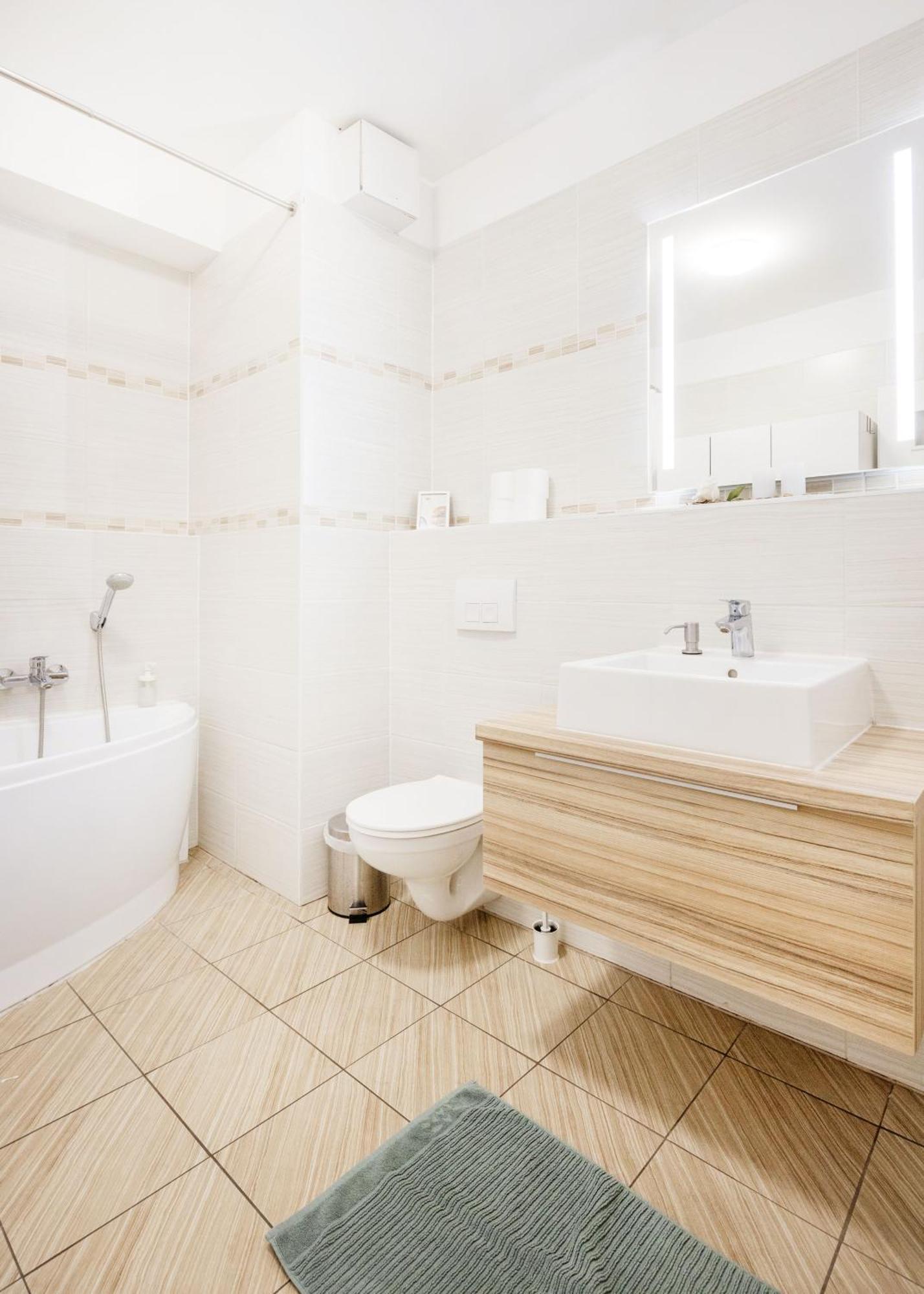 The Chic Crib With Balcony Apartment Budapest Luaran gambar
