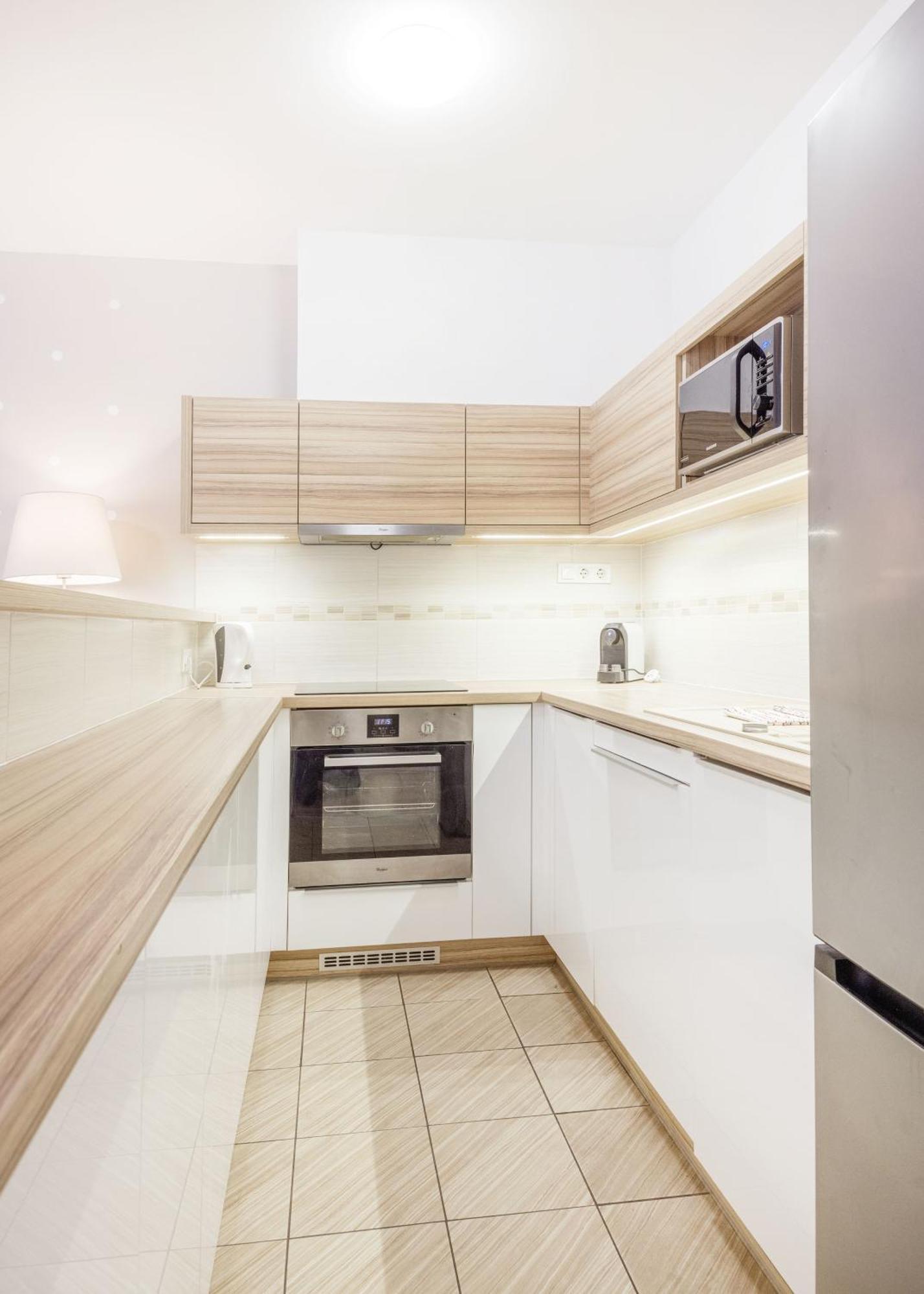 The Chic Crib With Balcony Apartment Budapest Luaran gambar